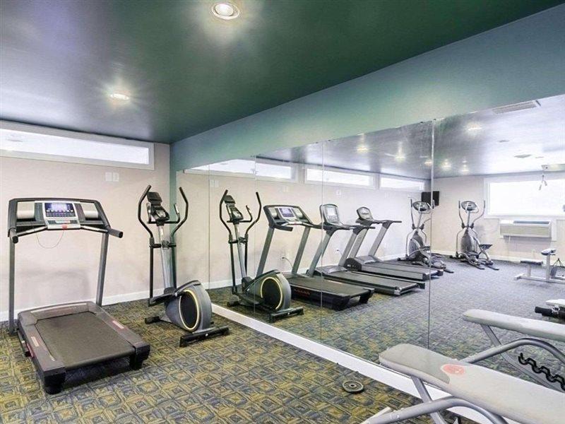 Rodeway Inn & Suites Williamsburg Central Εξωτερικό φωτογραφία