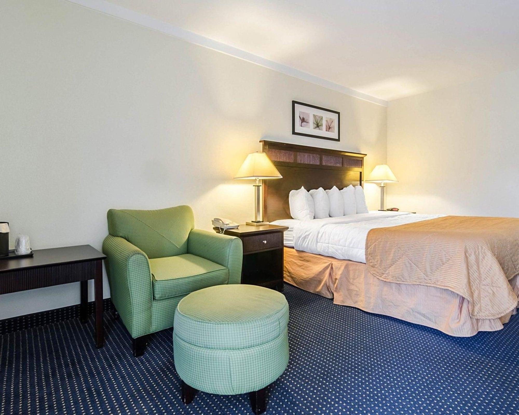 Rodeway Inn & Suites Williamsburg Central Εξωτερικό φωτογραφία