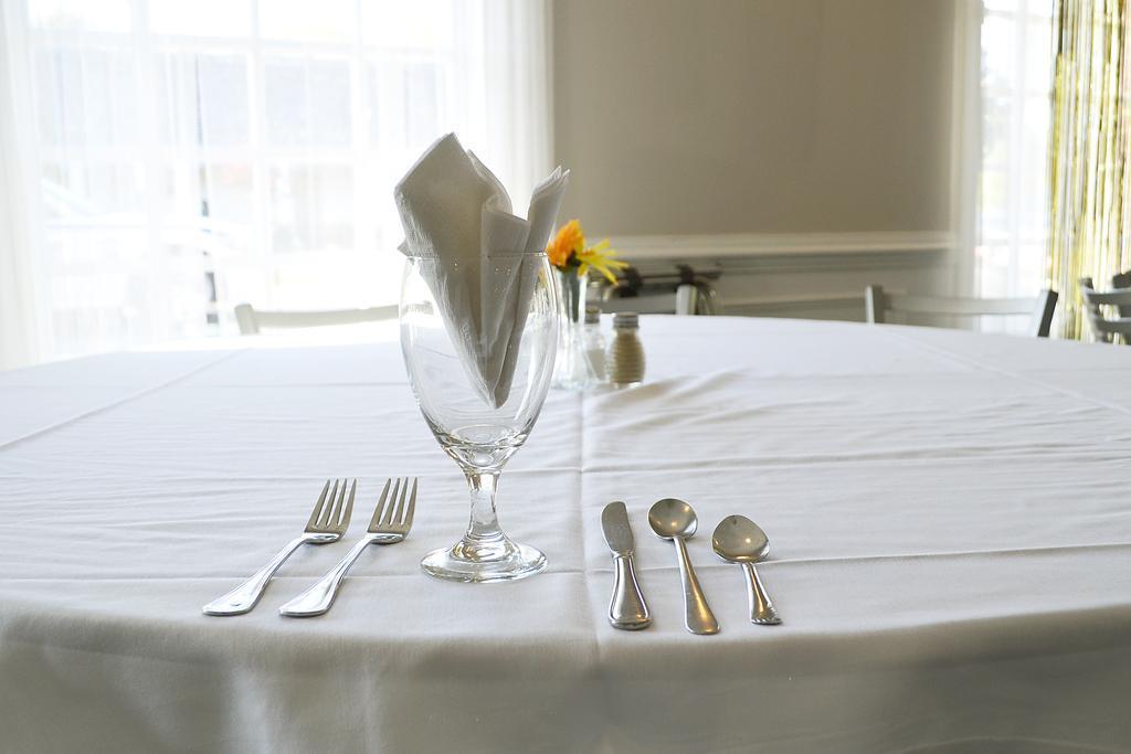 Rodeway Inn & Suites Williamsburg Central Εξωτερικό φωτογραφία