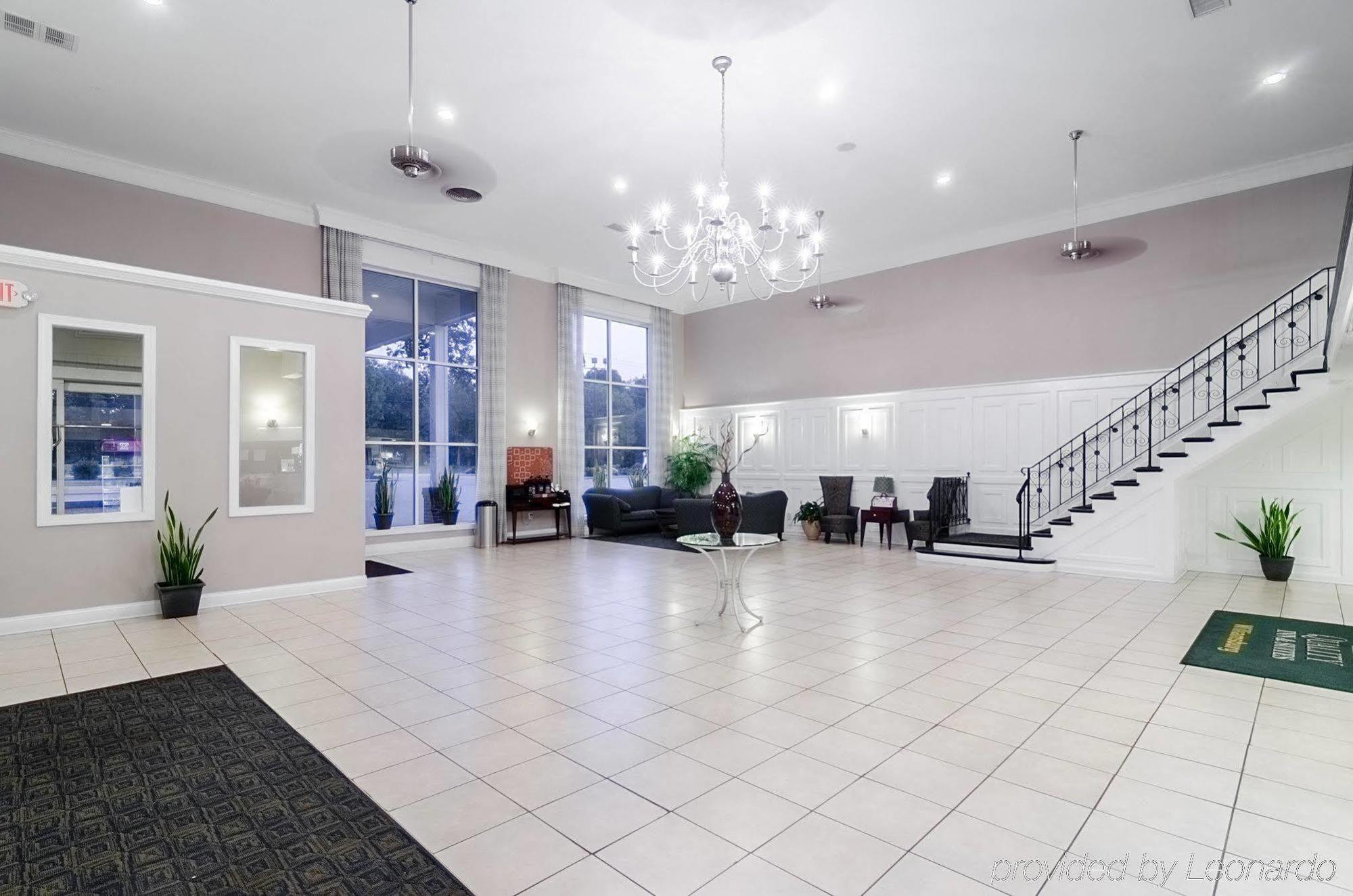 Rodeway Inn & Suites Williamsburg Central Εξωτερικό φωτογραφία